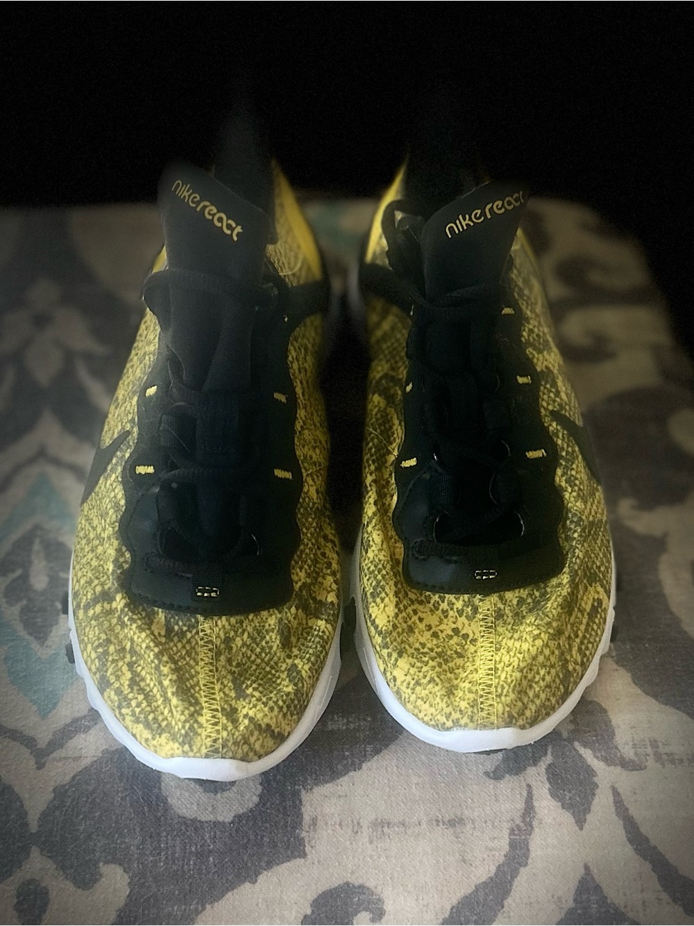 Nike Women’s React Element 55 Snake-Print Yellow and Black